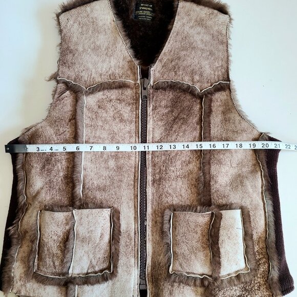 Wonderful World of Sheepskin unisex vest. - Picture 8 of 10